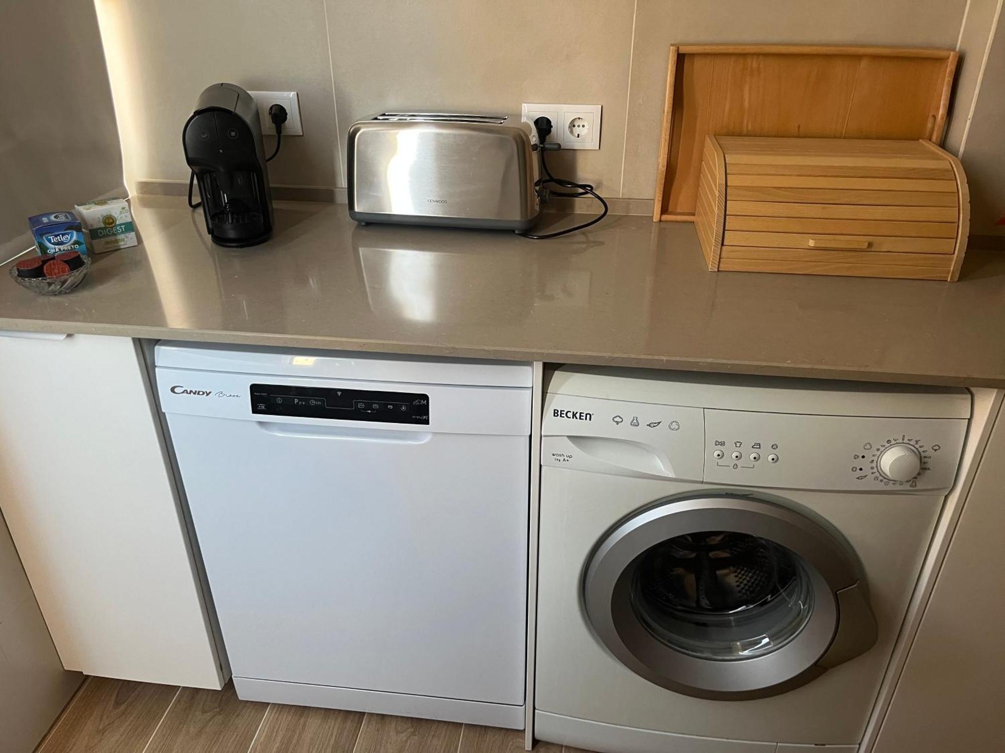 Ocean Breeze Apartman Armação de Pêra Kültér fotó